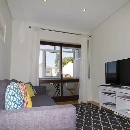 Apartment Amazing Crystal Palace Garden By Homing Porto